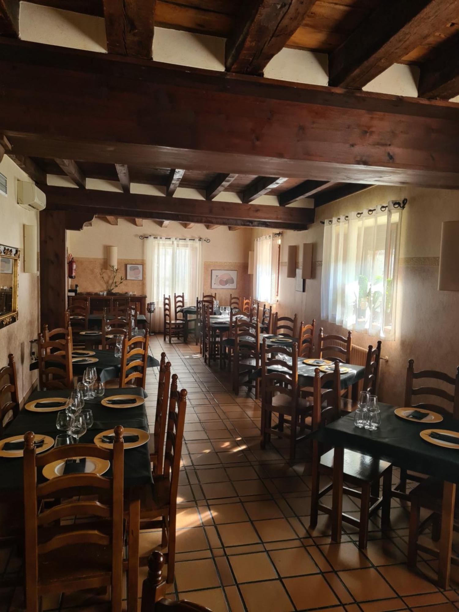 Hostal Las Nieves Salduero Extérieur photo