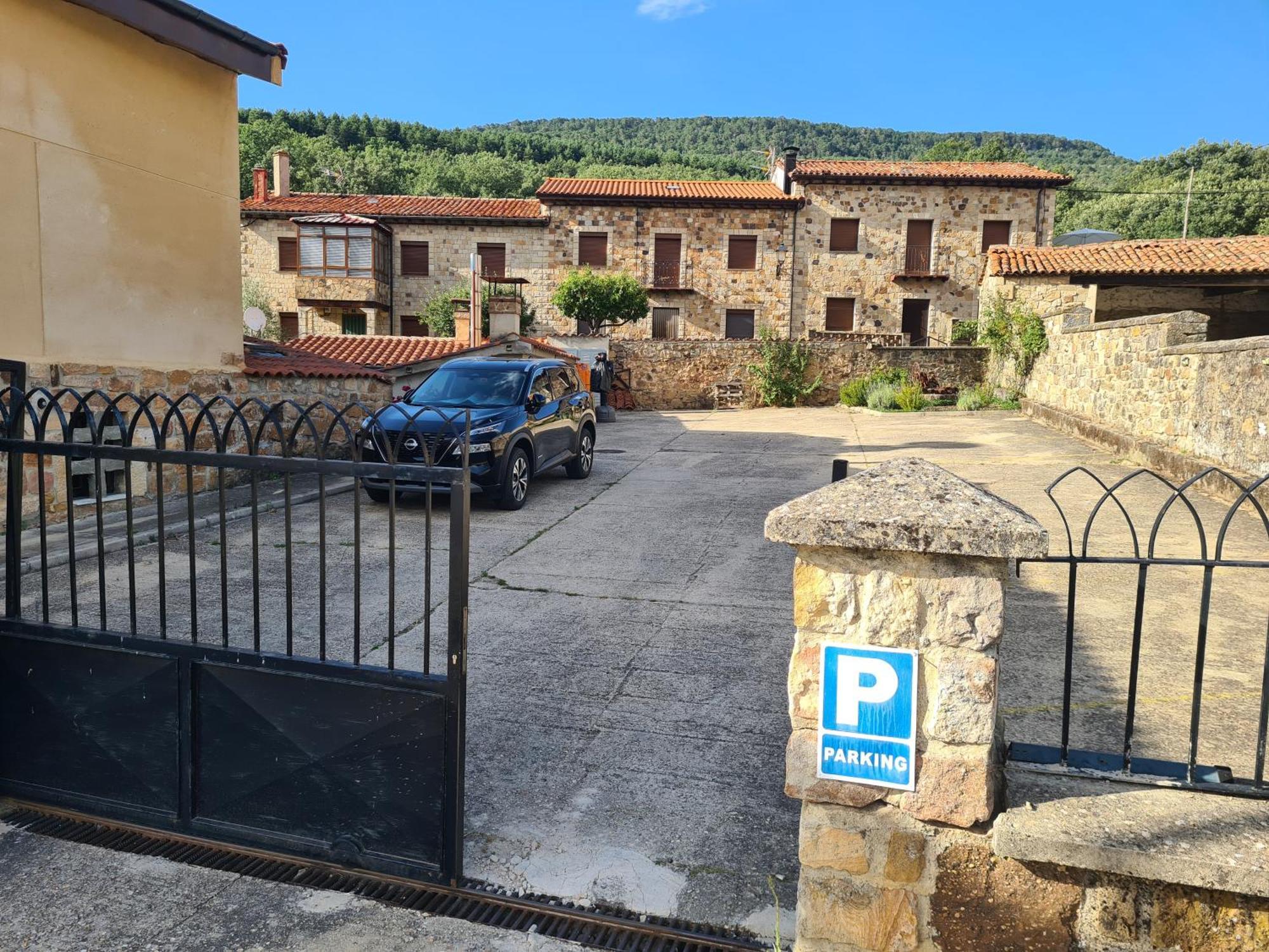 Hostal Las Nieves Salduero Extérieur photo